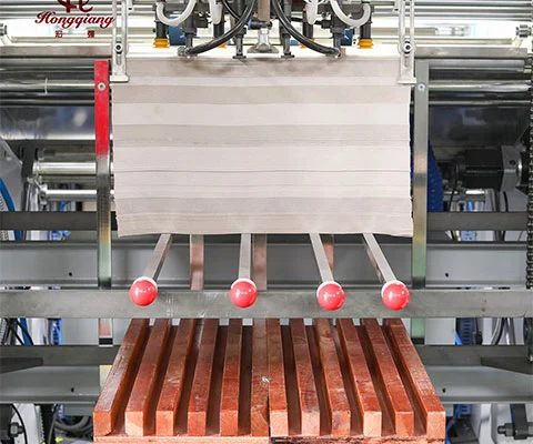 Intelligent Servo Hot Knife Powder Removal Laminating Machine